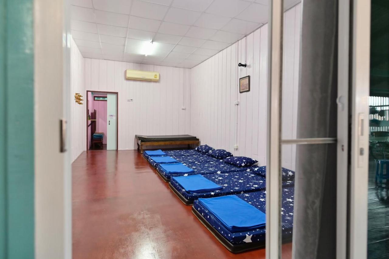 Rub Lom Chom Klong Homestay Chumphon Eksteriør bilde