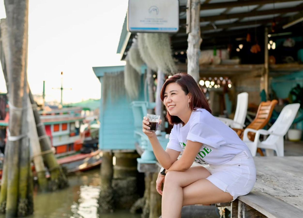 Rub Lom Chom Klong Homestay Chumphon Eksteriør bilde
