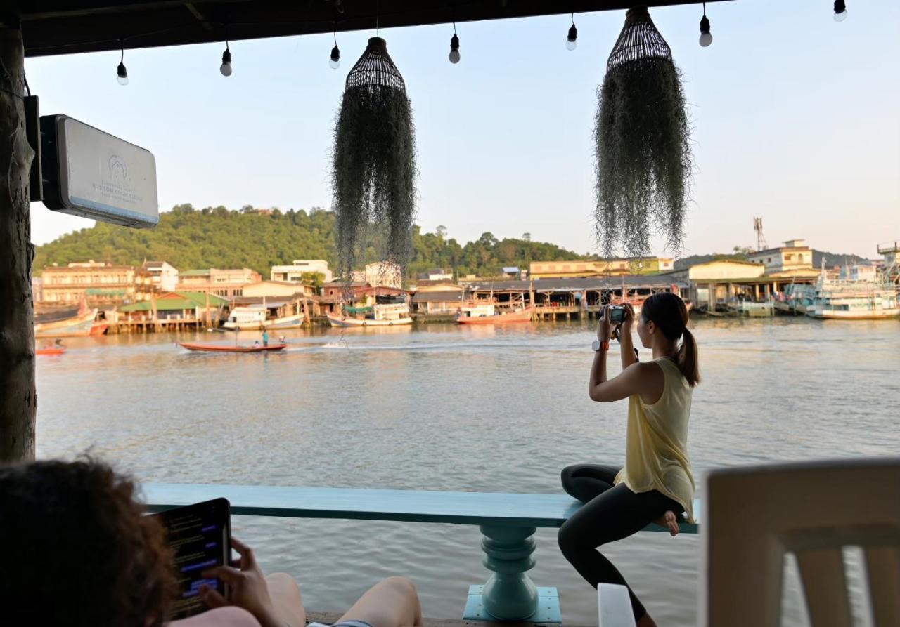 Rub Lom Chom Klong Homestay Chumphon Eksteriør bilde