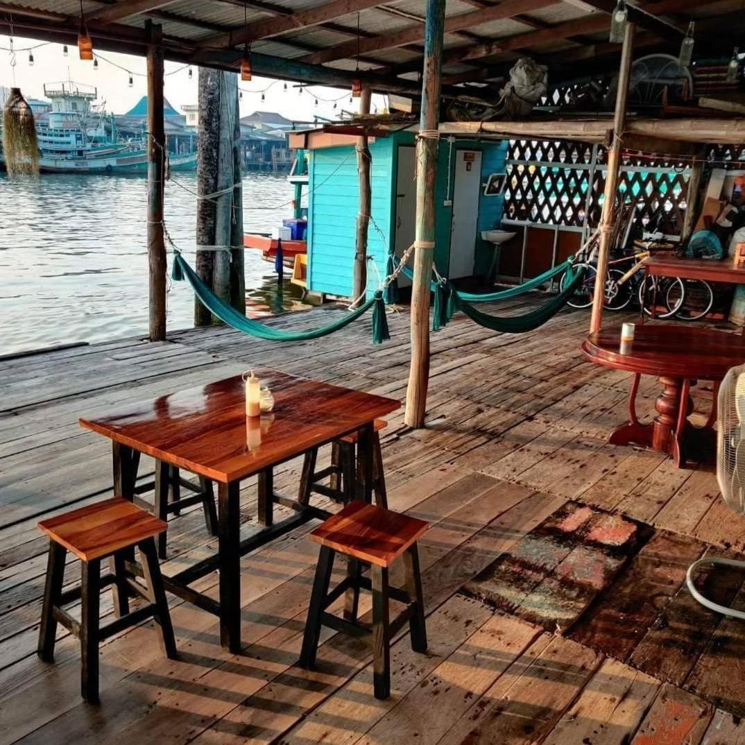 Rub Lom Chom Klong Homestay Chumphon Eksteriør bilde