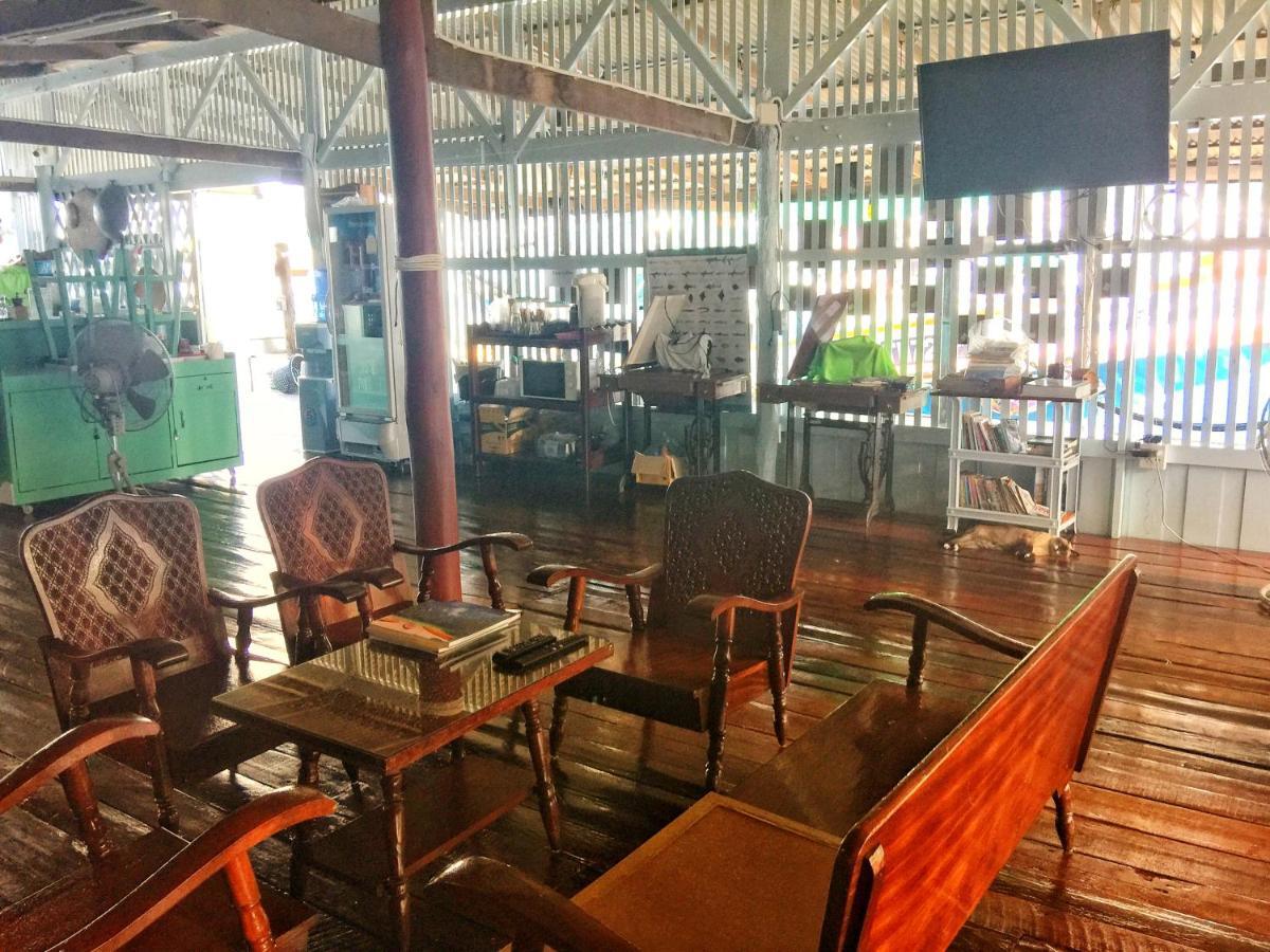 Rub Lom Chom Klong Homestay Chumphon Eksteriør bilde