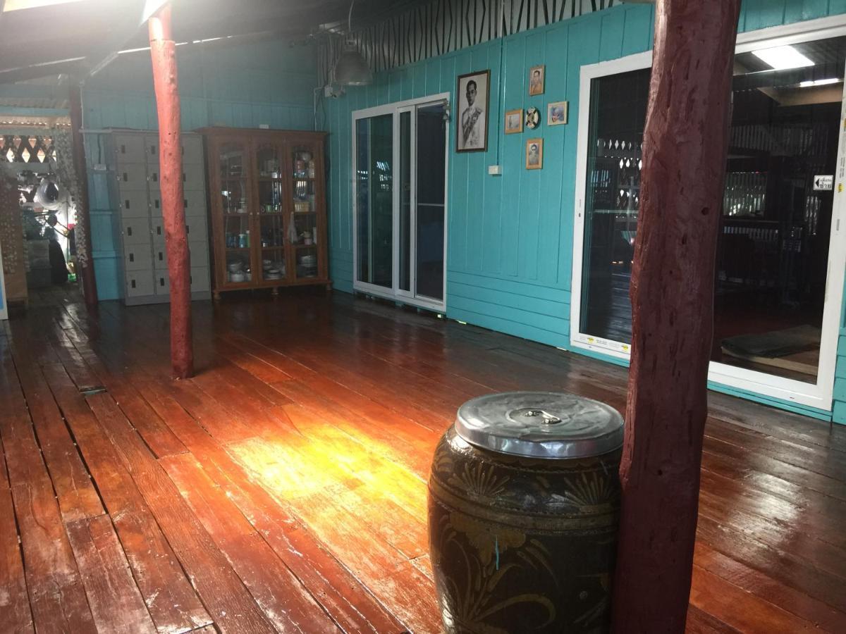 Rub Lom Chom Klong Homestay Chumphon Eksteriør bilde